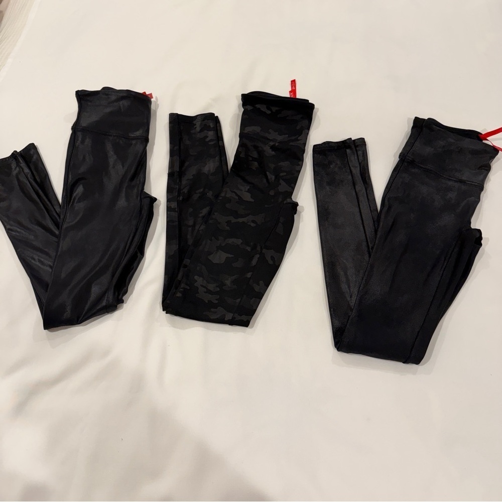 SPANX Black and Camo Leggings Set of 3